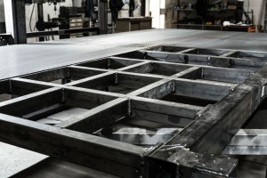 Ponti sollevatori per auto, sollevatori auto, montacarichi, sistemi di parcheggio