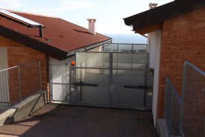 Ascensori per auto, Sistemi di parcheggio, Montauto, Elevatori per auto