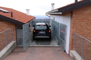 Ascensori per auto, Sistemi di parcheggio, Montauto, Elevatori per auto