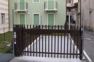 Ascensori per auto, Sistemi di parcheggio, Montauto, Elevatori per auto, Sollevatori per auto