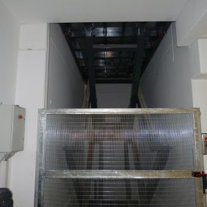 Ascensori per auto, Sistemi di parcheggio, Montauto, Elevatori per auto, Sollevatori per auto, Montacarichi. Elevatori per merce