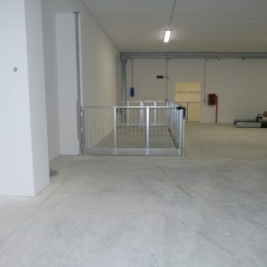 Ascensori per auto, Sistemi di parcheggio, Montauto, Elevatori per auto, Sollevatori per auto, Montacarichi. Elevatori per merce