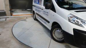 Ascensori per auto, Sistemi di parcheggio, Montauto, Elevatori per auto, Sollevatori per auto e Montacarichi