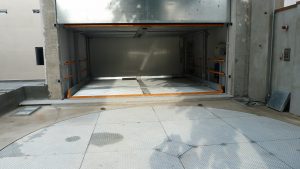 Ascensori per auto, Sistemi di parcheggio, Montauto, Elevatori per auto, Sollevatori per auto e Montacarichi