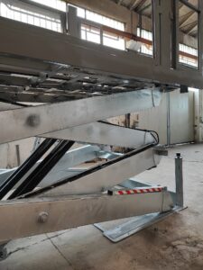 Ascensori per auto, Sistemi di parcheggio, Montauto, Elevatori per auto, Sollevatori per auto